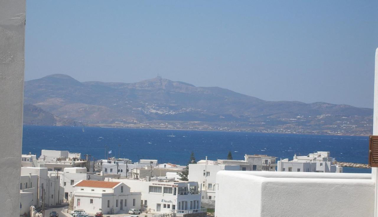 Inaxos Studios, Viewing Apollo Temple. Naxos City Екстер'єр фото